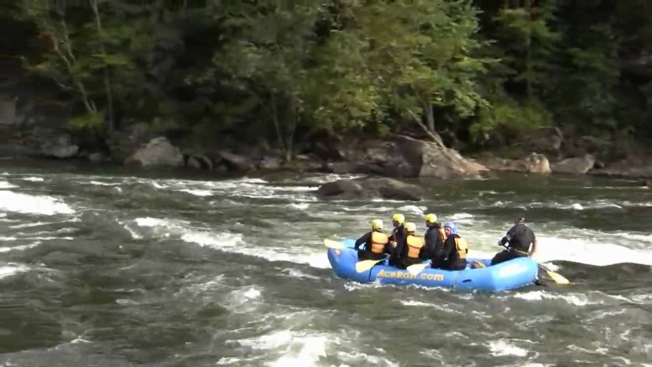 2800 cfs Conestoga Rapid, Gauley River YouTube
