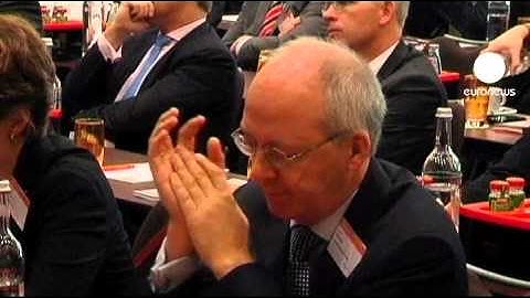 Deutsche Bank boss warns crisis could kill weak banks