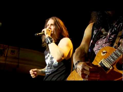 Slash - Sweet Child O' Mine live in Stoke - YouTube