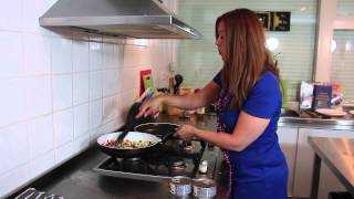 Download Lagu Koken met Mo Academy - Recept Empanadillas MP3 Download Lagu Koken met Mo Academy - Recept Empanadillas MP3