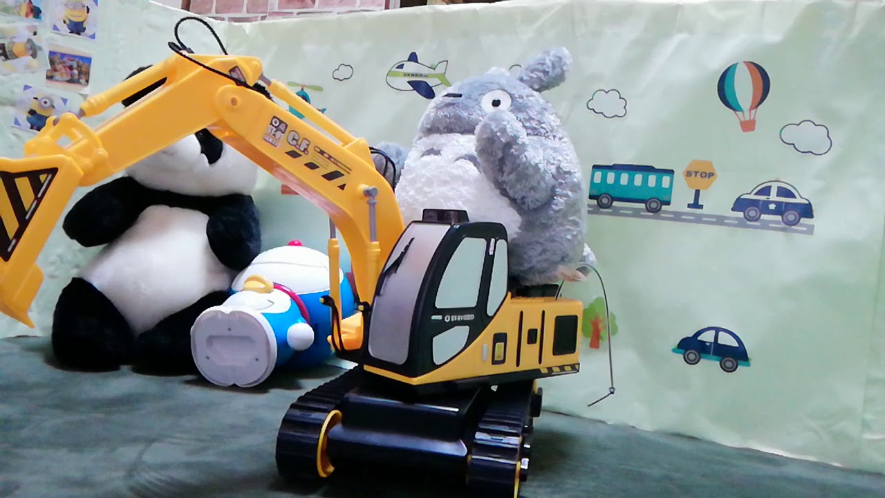 キッズラジコン トトロが運転手 ショベルカー第3章 子供向け キッズ動画 Youtube