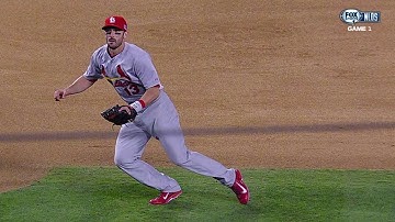 STL@LAD Gm1: Carpenter leaps to snag chopper
