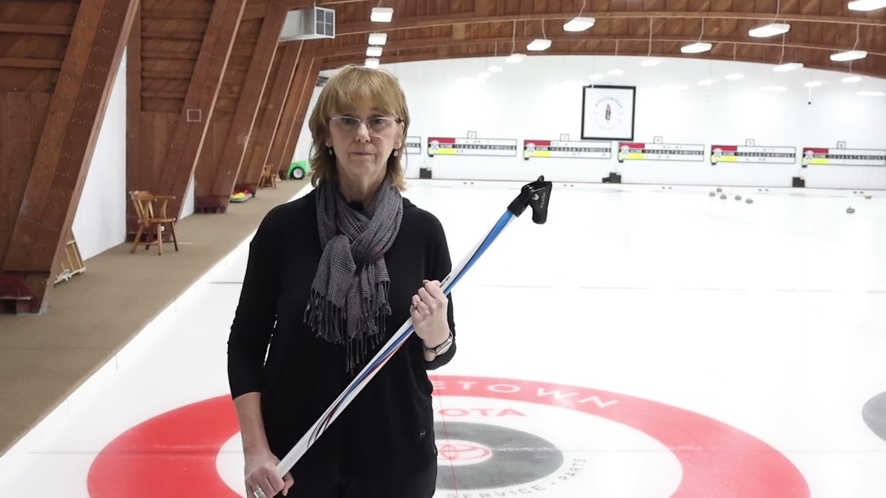 Sweeping into Saturday with style – delivering those curls with finesse!