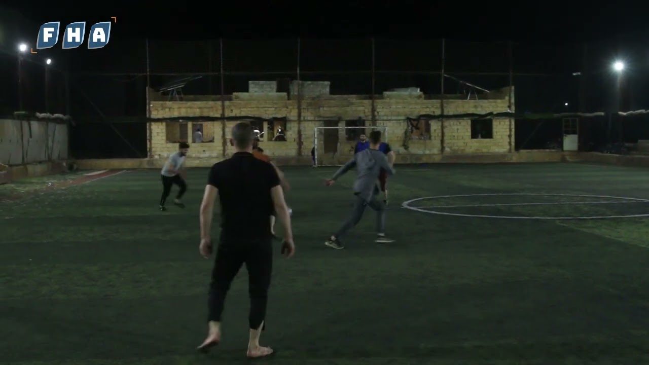 الملاعب المعشبة.. ملاذ الشباب في قرية كفر عروق شمال #إدلب لممارسة رياضة كرة القدم.#الفرات_للأنباء