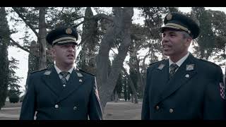 Video thumbnail of "Policijska klapa Sveti Mihovil - Mojoj lijepoj (Official video)"