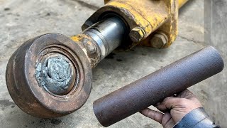 Making Broken Rod and Jack Joint Balls of Caterpillar Hydraulic Cylinder | Talented Hand Can Do it |