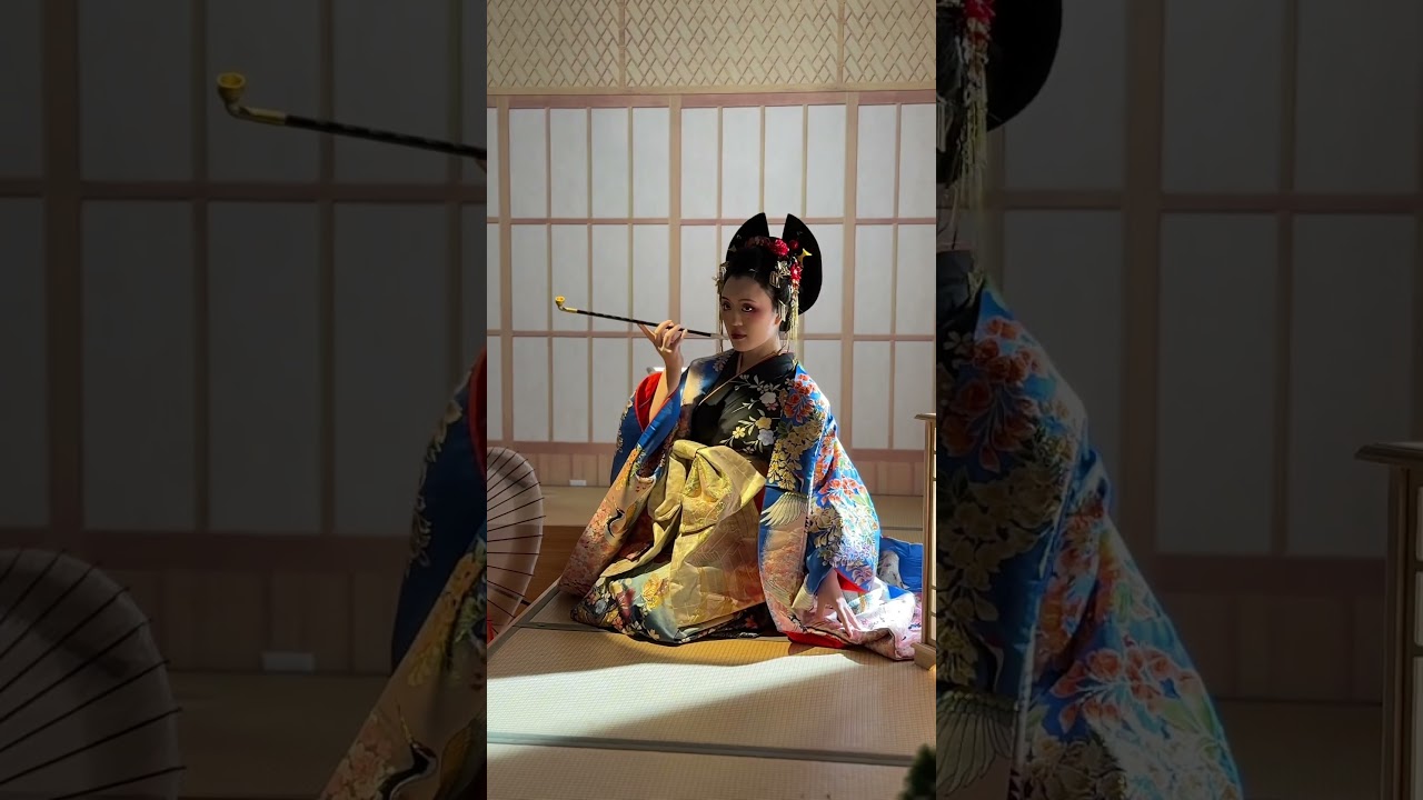 it weighed like 10 kilos #japanesehairstyle #kimono #photoshoot #photography #traditionalwear