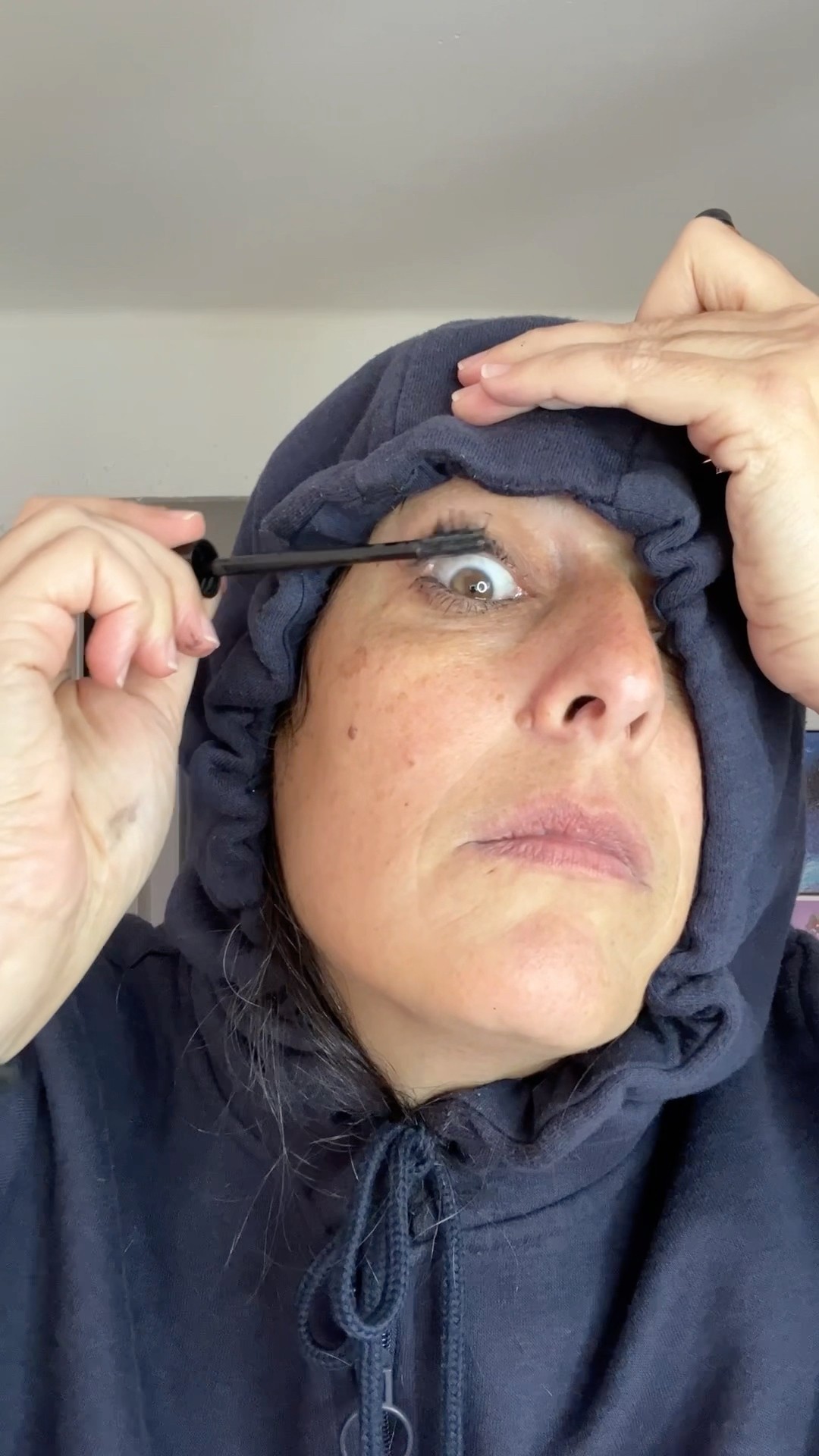 100 capas de máscara de pestañas ? #100layers #challenge #viral
