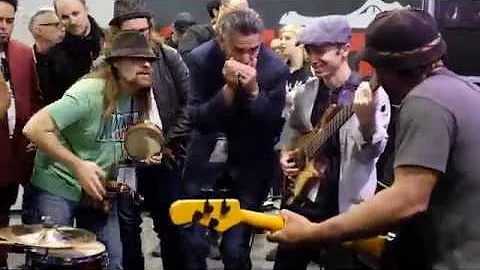 Victor Wooten & friends NAMM 2020 Michael Kelly Gu...