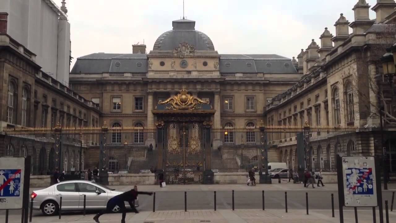 Wendy Au Tribunal De Grande Instance De Paris Youtube