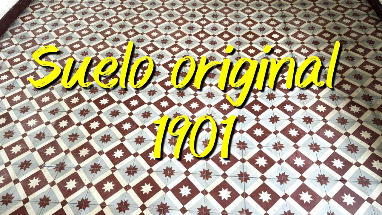 61_Ese suelo tiene 125 años. No lo quitamos, es parte de la historia de nuestra casa rural asturiana