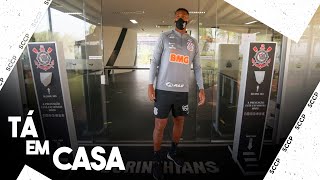 Jô aparece com tranças e coque, treina e reforça o Corinthians contra o  Coritiba, corinthians