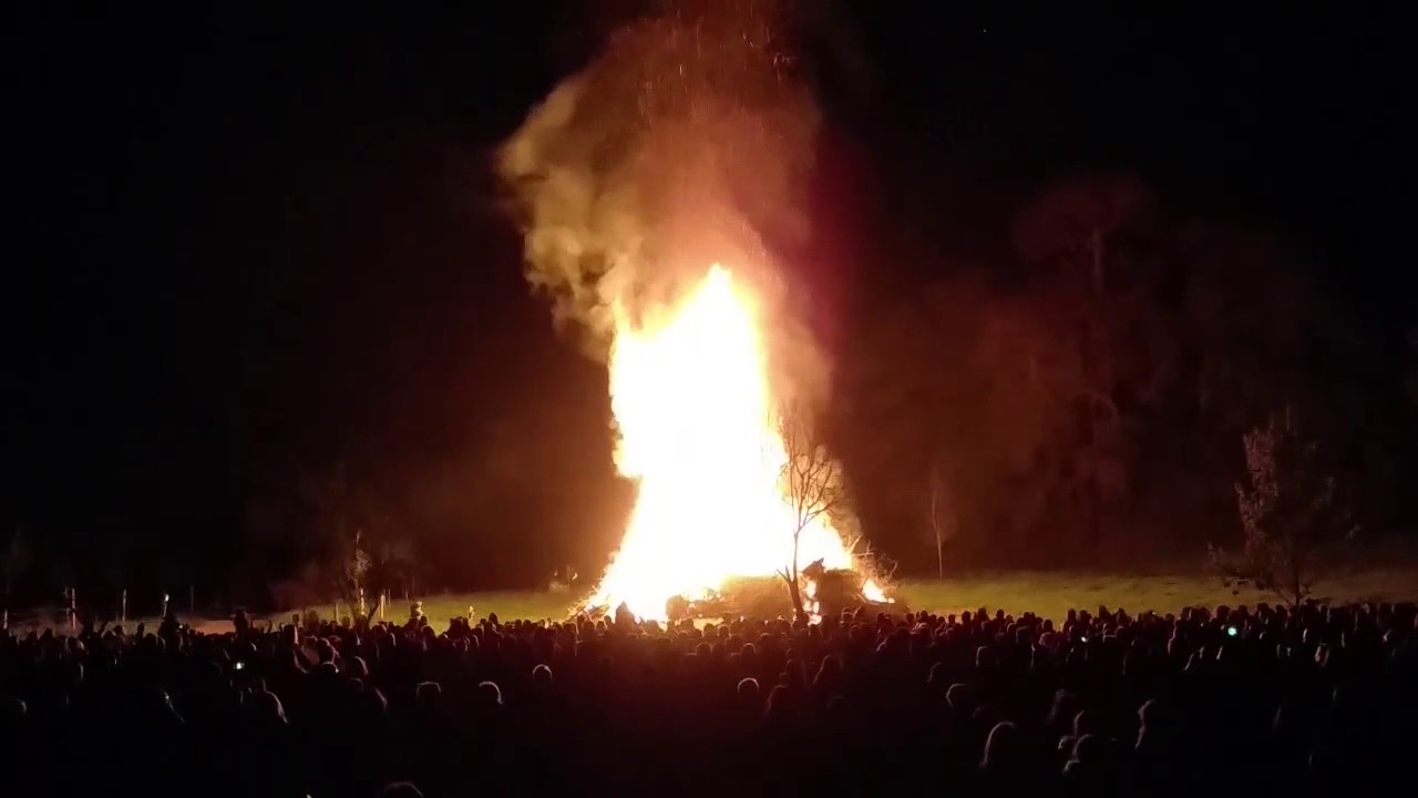 Burg Satzvey 2017 Walpurgisnacht Hexennacht Youtube