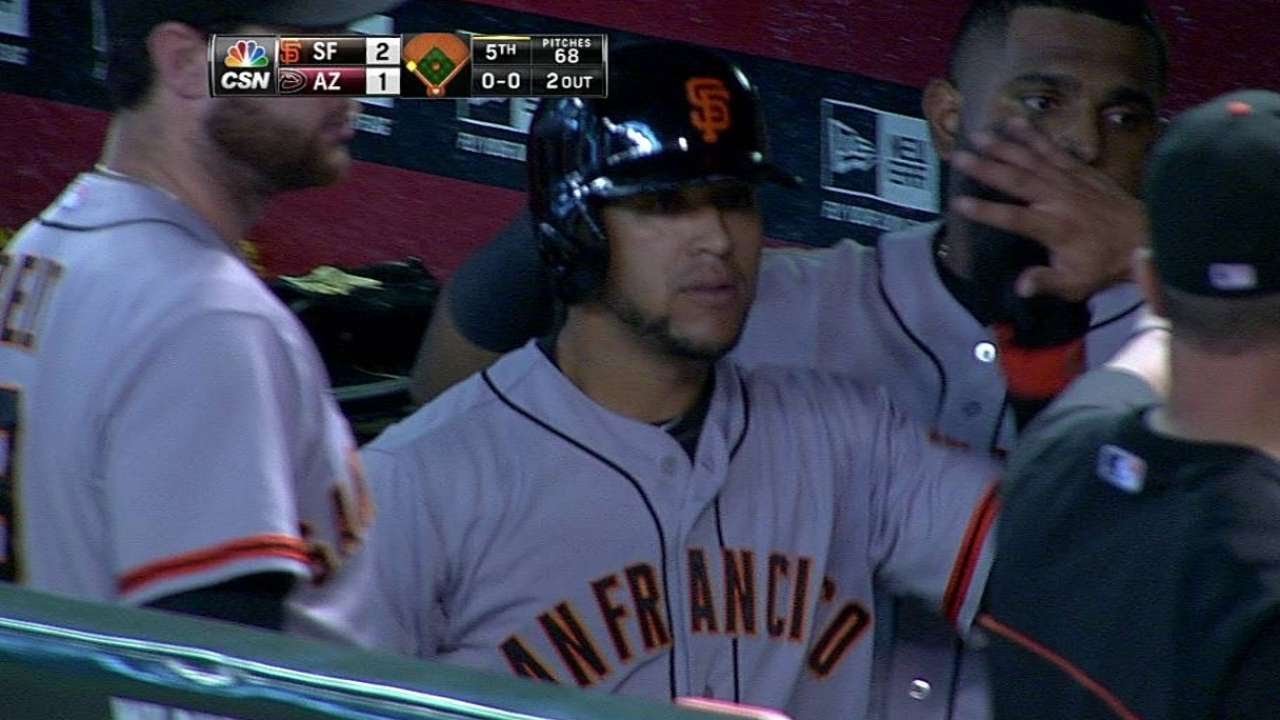 SF@ARI: Blanco gives Giants lead with sacrifice bunt