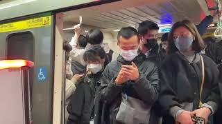202次經由BL板南線開往南港展覽館的台北捷運C321型車號155/156改裝車離開西門站，本片由@ted2011贊助