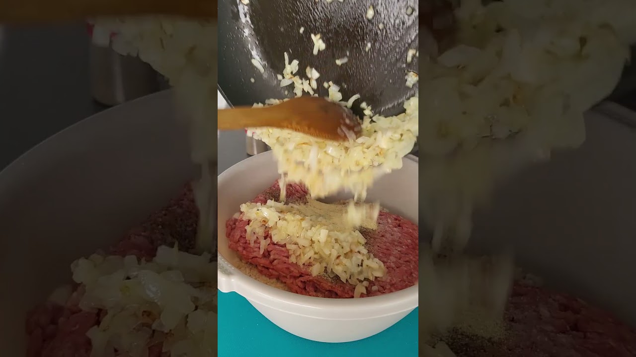 Juicy Homemade Pork & Beef Cutlets – So Tender! 🍽️✨ 