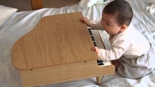はじめてのミニピアノ（河合楽器）生後６ヶ月