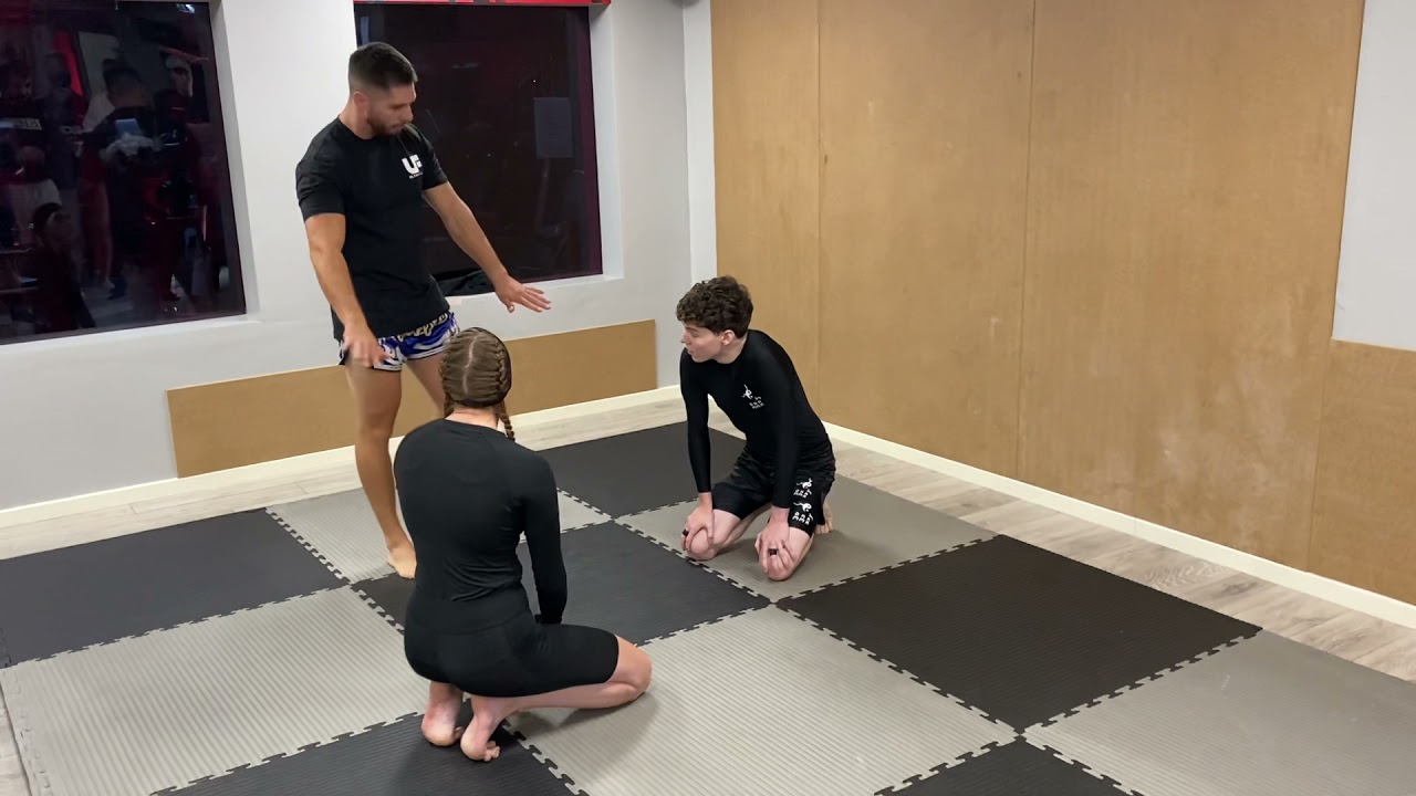 ‘Curly’ Callum Simpson vs Pippa ‘Dojo’ Davies - BJJ