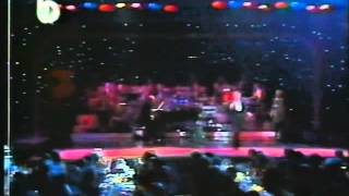 Video thumbnail of "La Mamma (Charles Aznavour + Enrico Macias).avi"