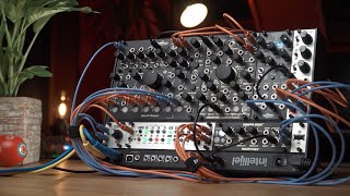 Tiny Modular Synth / Queen of Pentacles is very flexible!