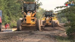 Amazing Road Construction Projects That Best Two Motor Grader Pushing Gravel Pushing Gravel