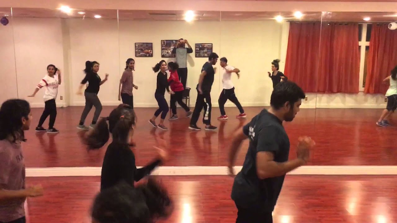 Hiphop U Can't Touch This MC Hammer dancers studio