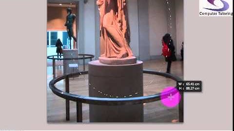 How to crop a picture in a circle shape using Photoshop?