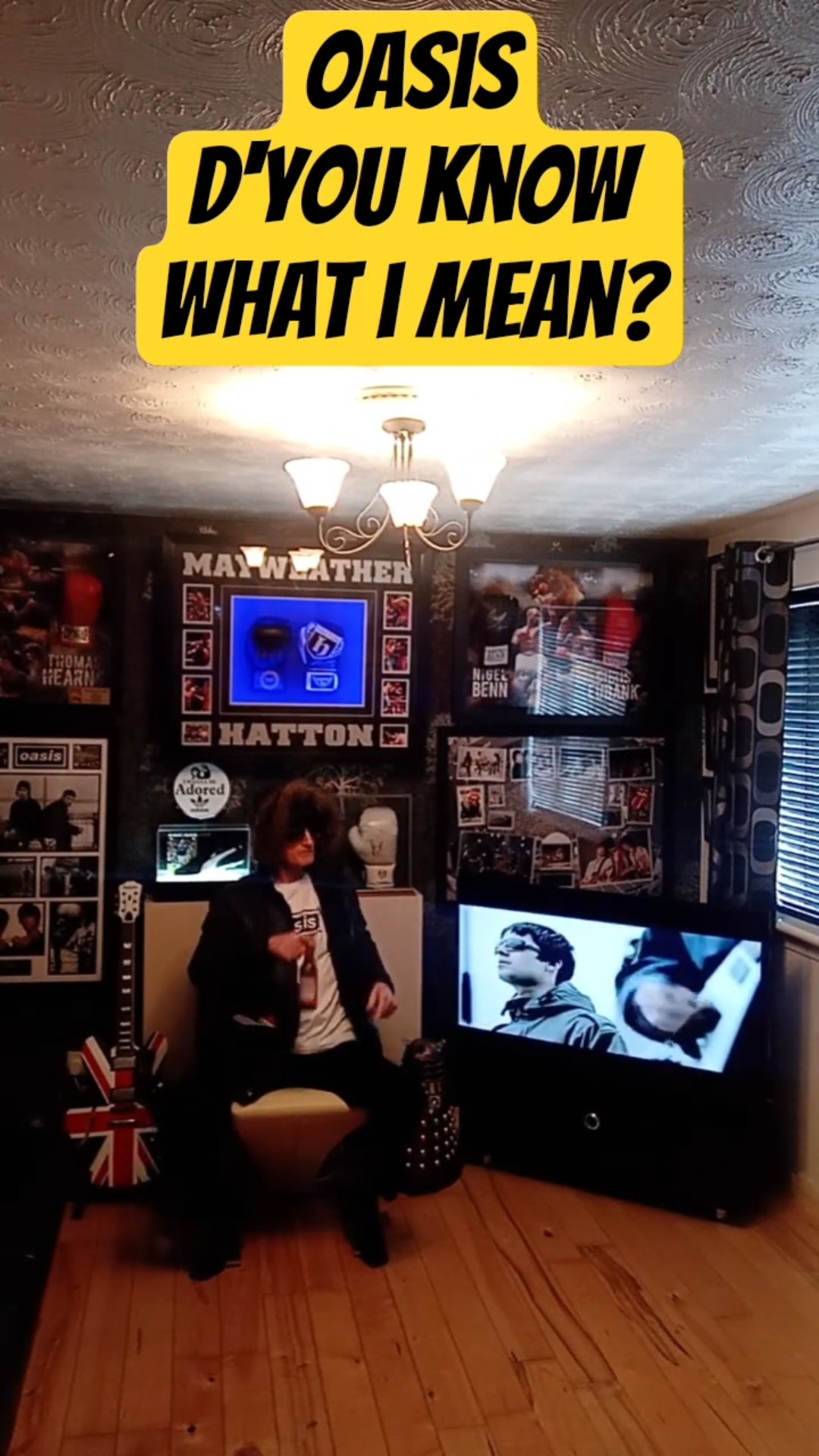 Oasis - D'You Know What's I Mean - YouTube
