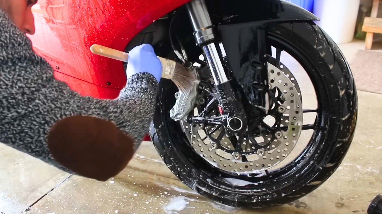 How to Wash & Wax your Motorcycle! YouTube