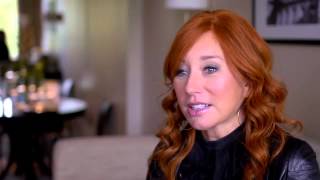 Tori Amos - The Story Behind 'Cornflake Girl - Classic Song chords