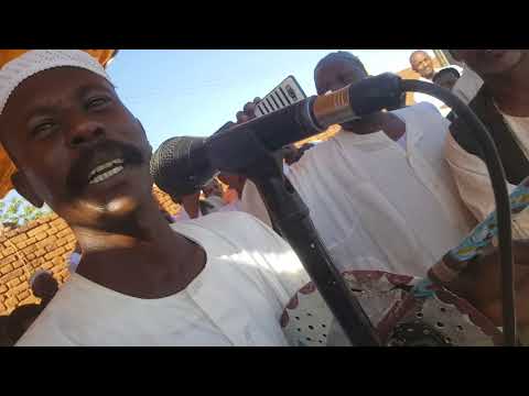 الفنان سالم بخيت