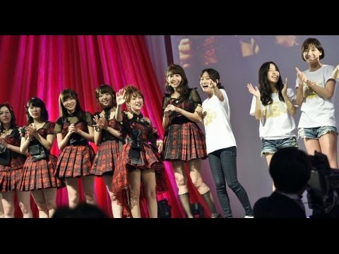 前田敦子&大島優子らOG集結 AKB48劇場10年祭で同窓会