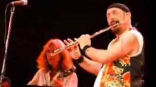 Video thumbnail of "Ian Anderson - Bouree"