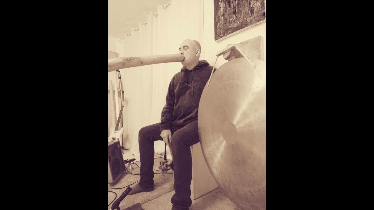 Didgeridoo solo YouTube
