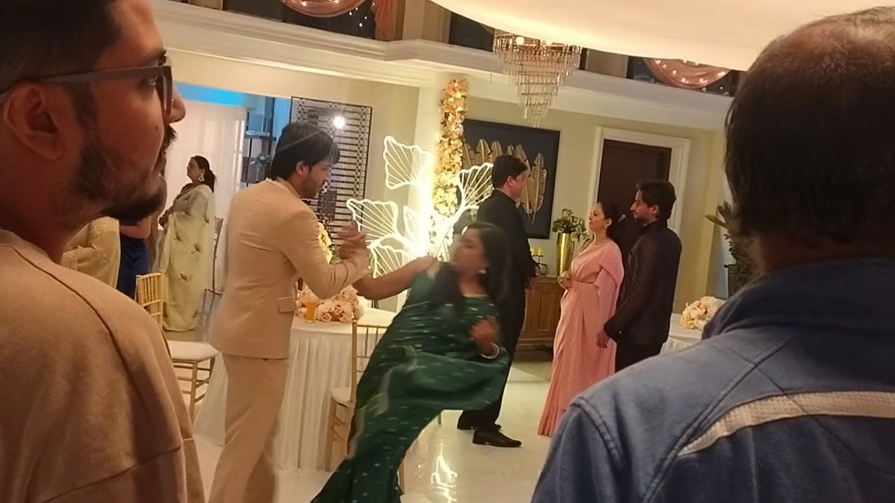 #Anvita ne virat ko bahut data#itti si khushi #behindthescen#sabtv #sumbul#virat#love #