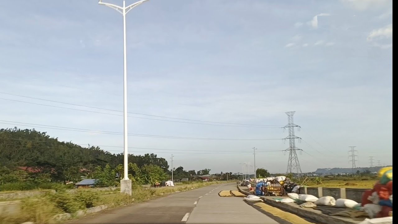 On my way to the farm | Farm road | Farm view