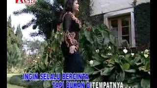 MANA TAHAN yusnia @ lagu dangdut