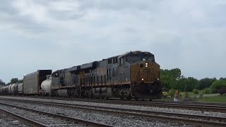 CSX ES44AH 3082 w/ Forward K5HL Leads Manifest Q584-09 on 5/9/22