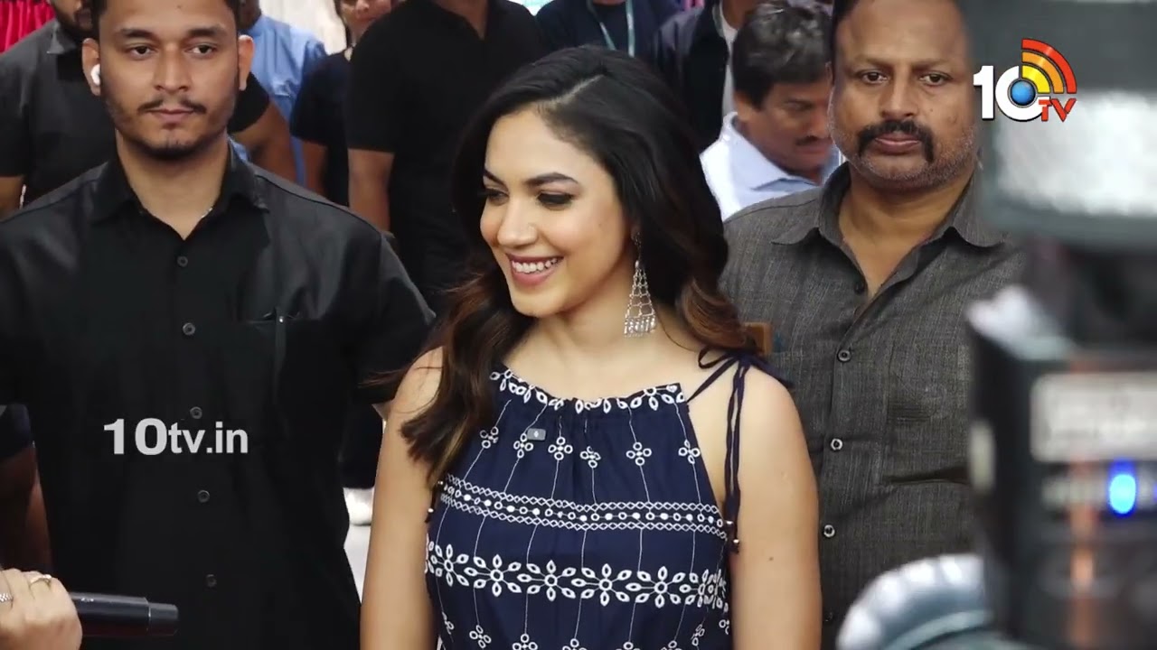 Grand Opening of Azorte Show Room in Sharatcity Mall by Ritu Varma | 10tv Ent