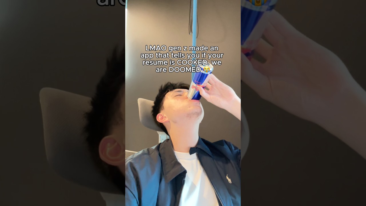 LMAO gen z made an app that tells you if your resume is cooked 😭 