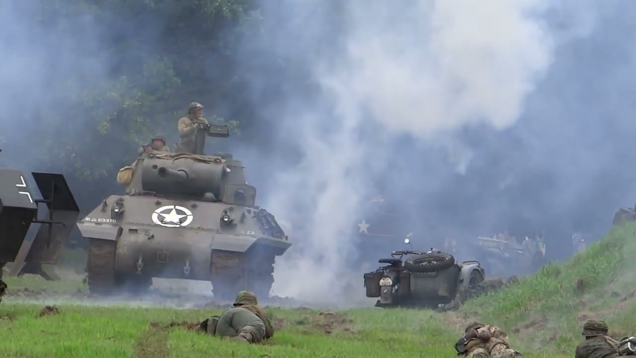 Tankový den Lešany 2022 - 2. část ukázky bitvy ve Faliaské kapse - Francie srpen 1944