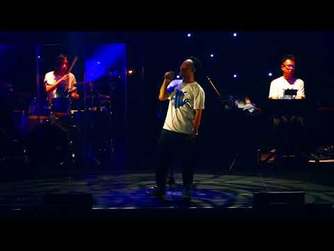 陳奕迅 - 披風 @ Eason says C'mon in~ Tour
