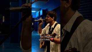 Live looping ‘VAASTA’!✨❤️ #ytshorts #music #live