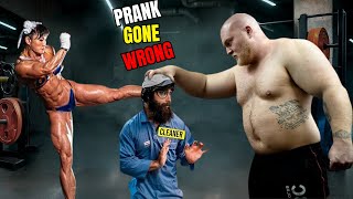 Download Lagu ANATOLY Uses 32kg Mop in the Gym | Bodybuilders Laughed… Until He Destroyed Them 💪🧹 MP3 Download Lagu ANATOLY Uses 32kg Mop in the Gym | Bodybuilders Laughed… Until He Destroyed Them 💪🧹 MP3