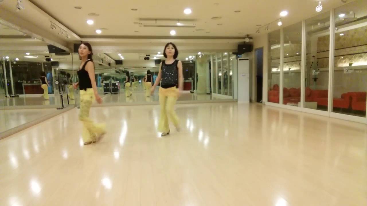 I'm Not Like You Line Dance (Easy Intermediate) 라인댄스 - YouTube