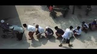 Ini lahk adab dan akhlak santri terhadap kyai nya🙏👳