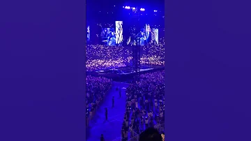 Billie Eilish WILDFLOWER Live Tokyo N2 Billieeilish Hitmehardandsofttour Vocal 
