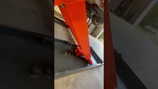 Download Lagu X85 Mid-rise car lift demonstration. MP3