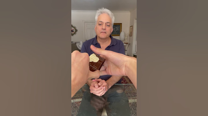 MAGIC TRICK WITH CHOCOLATE 😱🍫