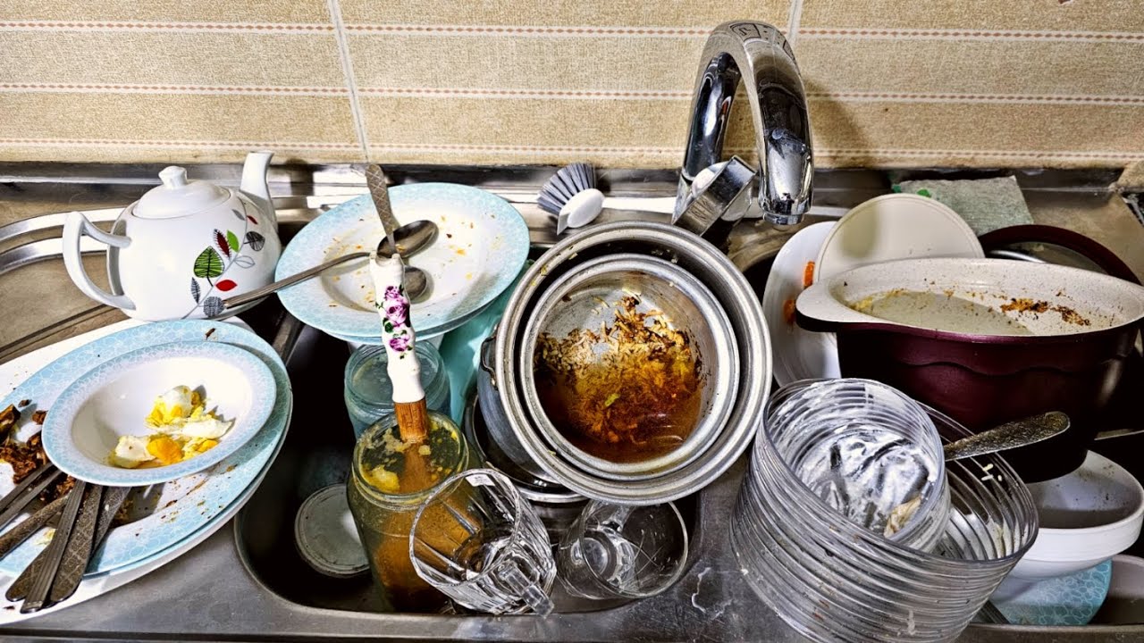 Dishwashing 🍽– Transform Chaos into Order and Sparkle ✨️